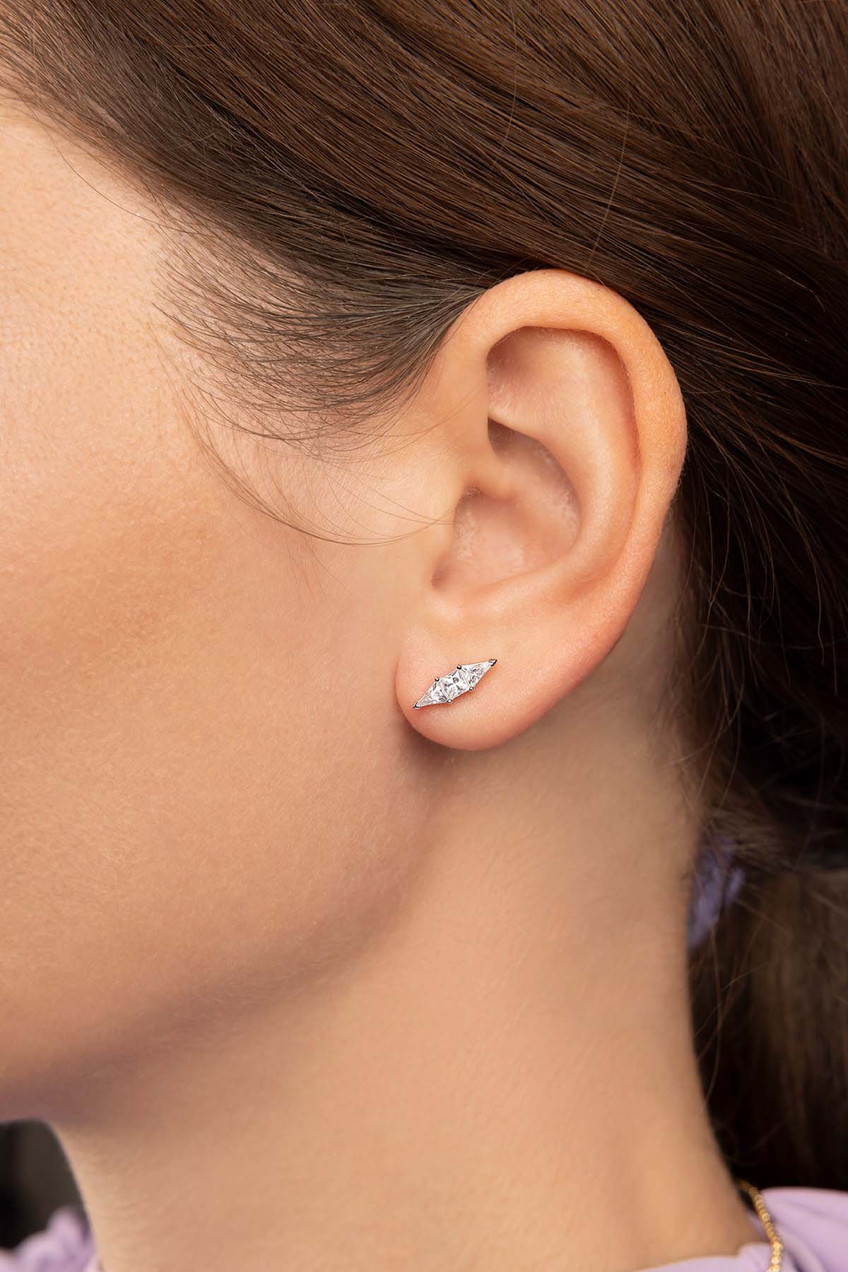 APM MONACO Clous d'oreilles Art Déco