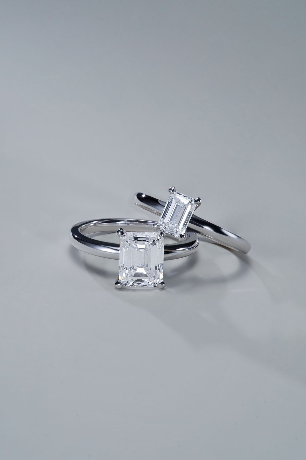 Bague Solitaire Émeraude (0.60ct) Or 18 Carats - APM Monaco