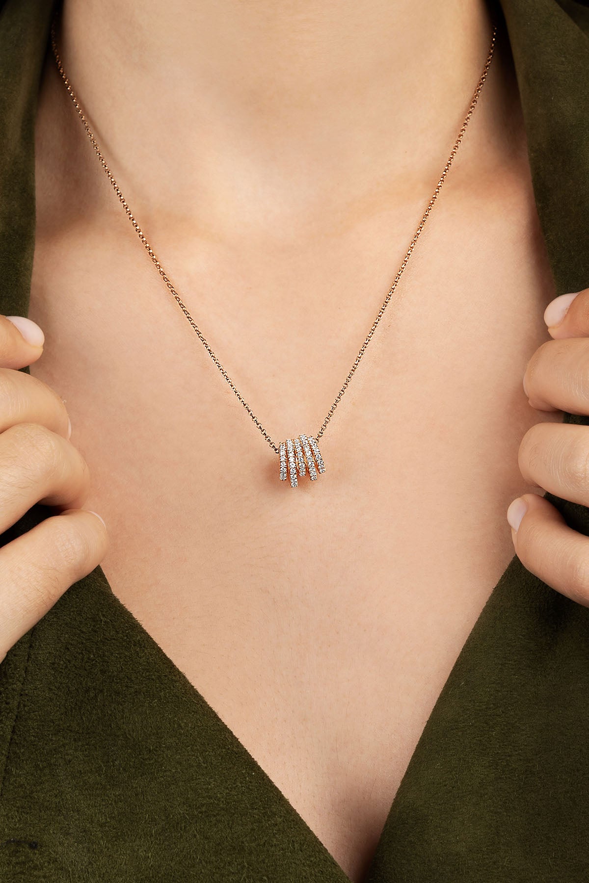 Collier Ajustable Anneaux Blancs - APM Monaco
