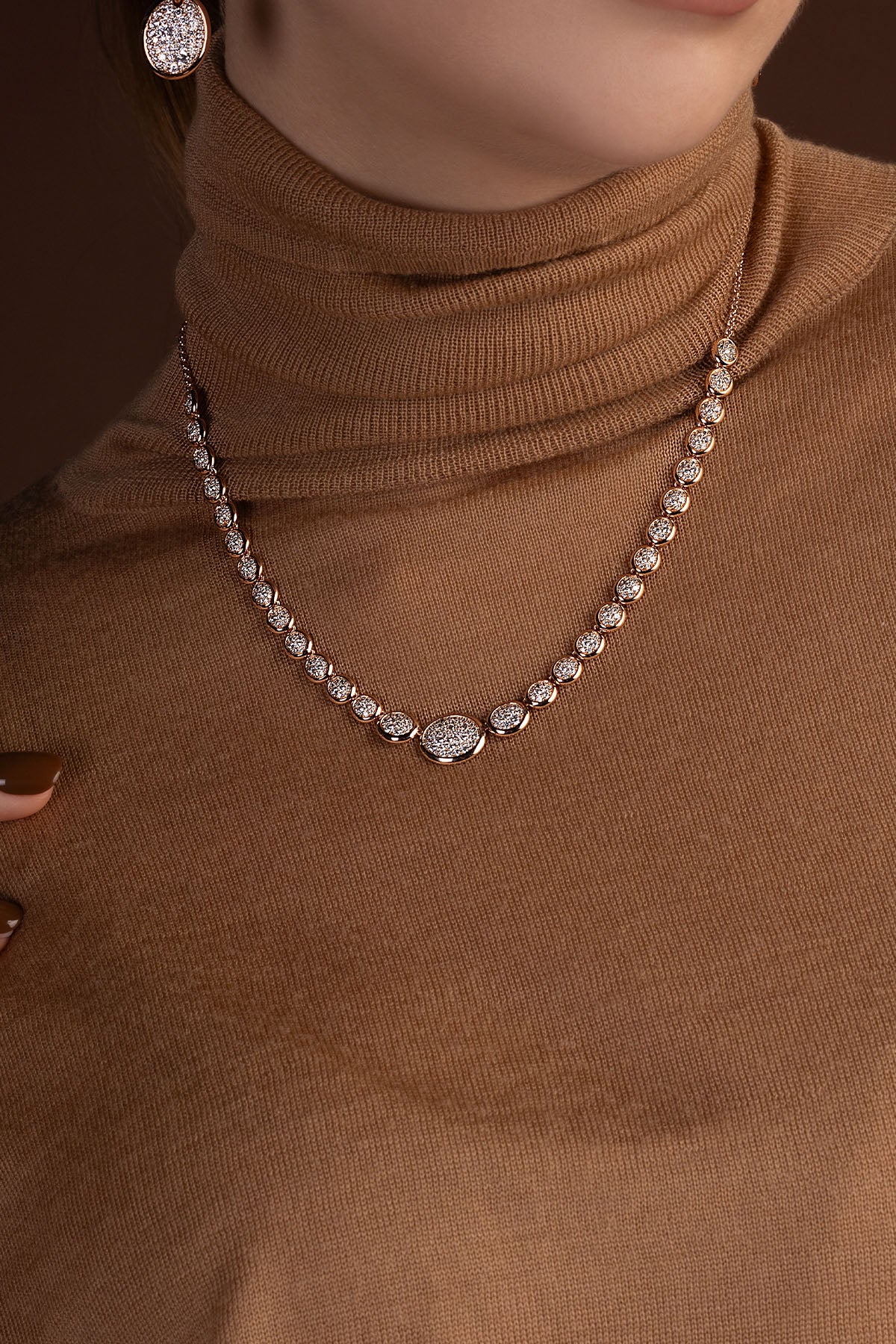 APM Monaco Collier Ajustable Ovale Or Rose en Or Rose