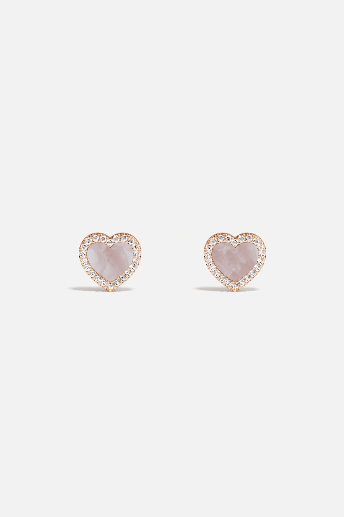 APM MONACO Clous d'oreilles Cœur Nacre Rose