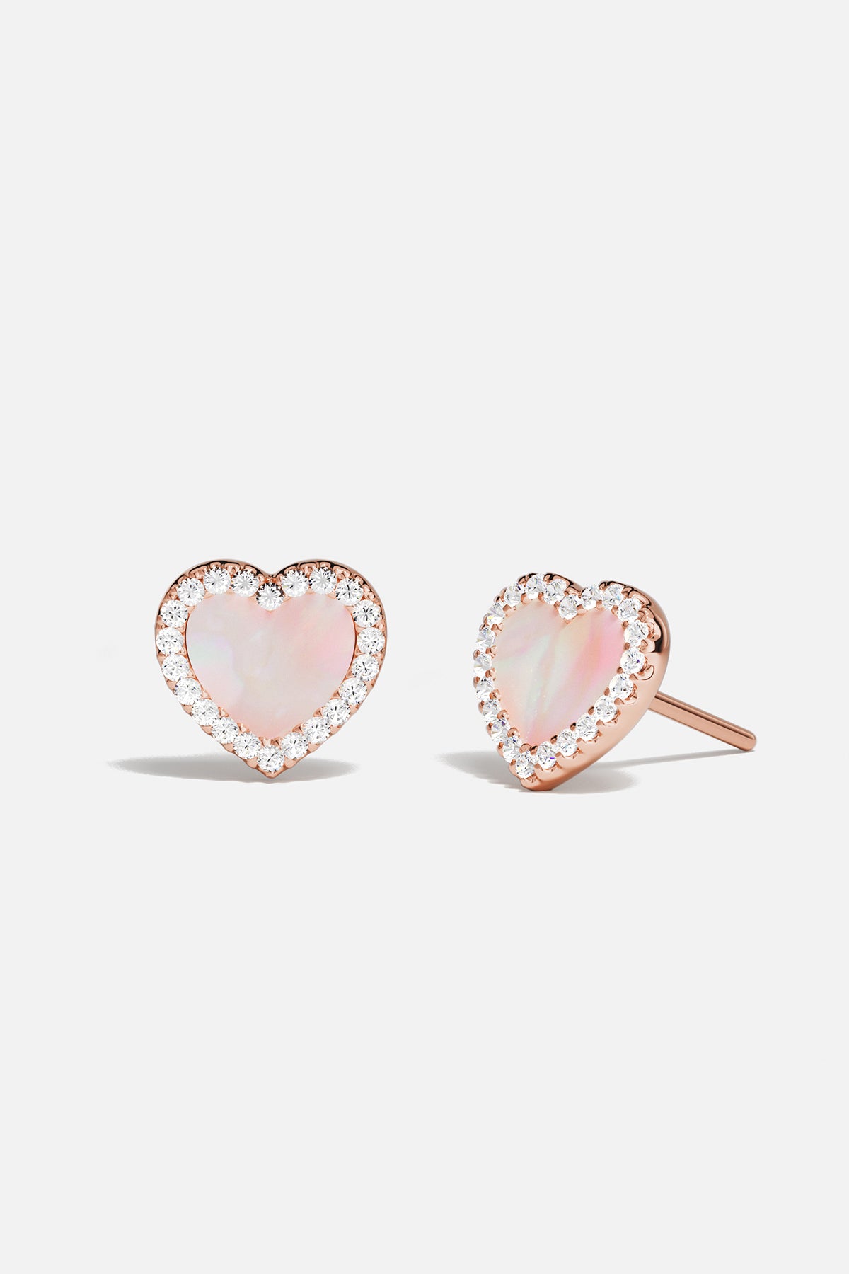 Clous d'oreilles Cœur Nacre Rose