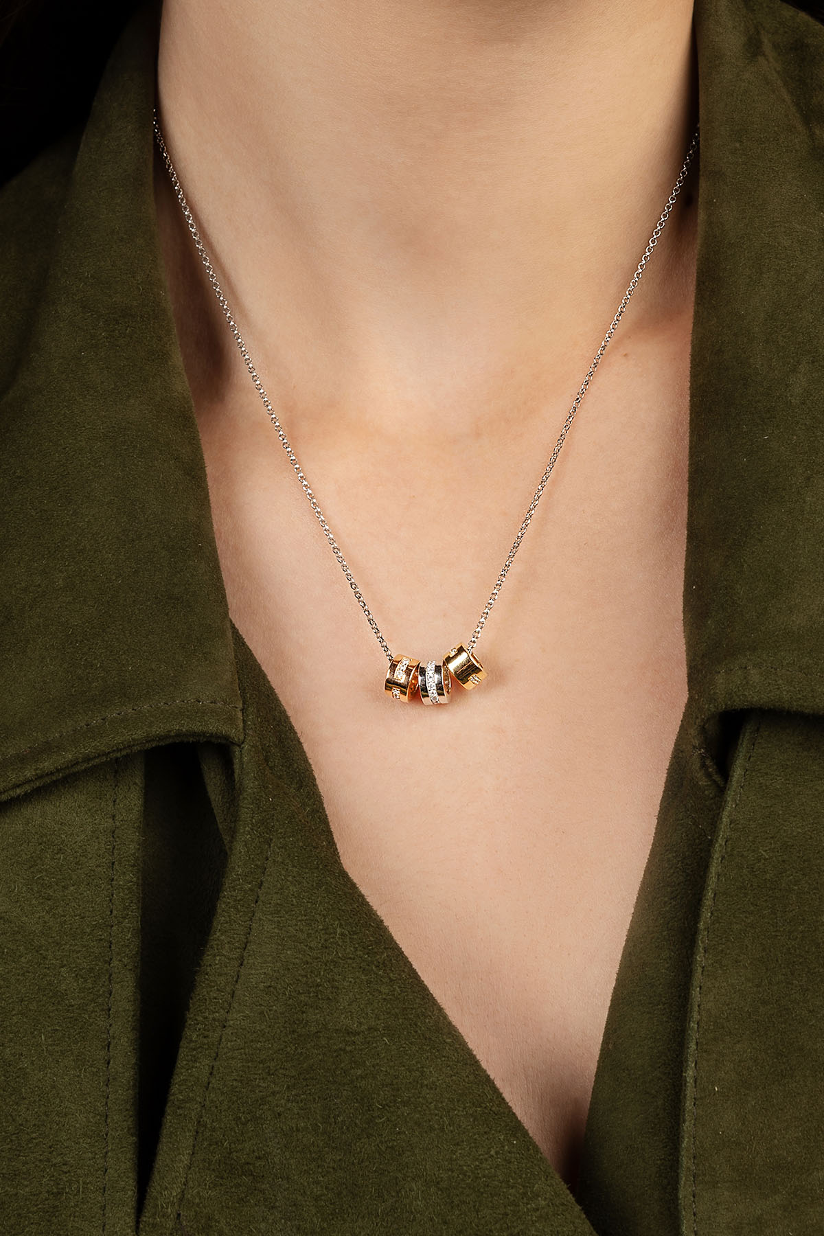 APM Monaco Collier Ajustable Code Morse en argent