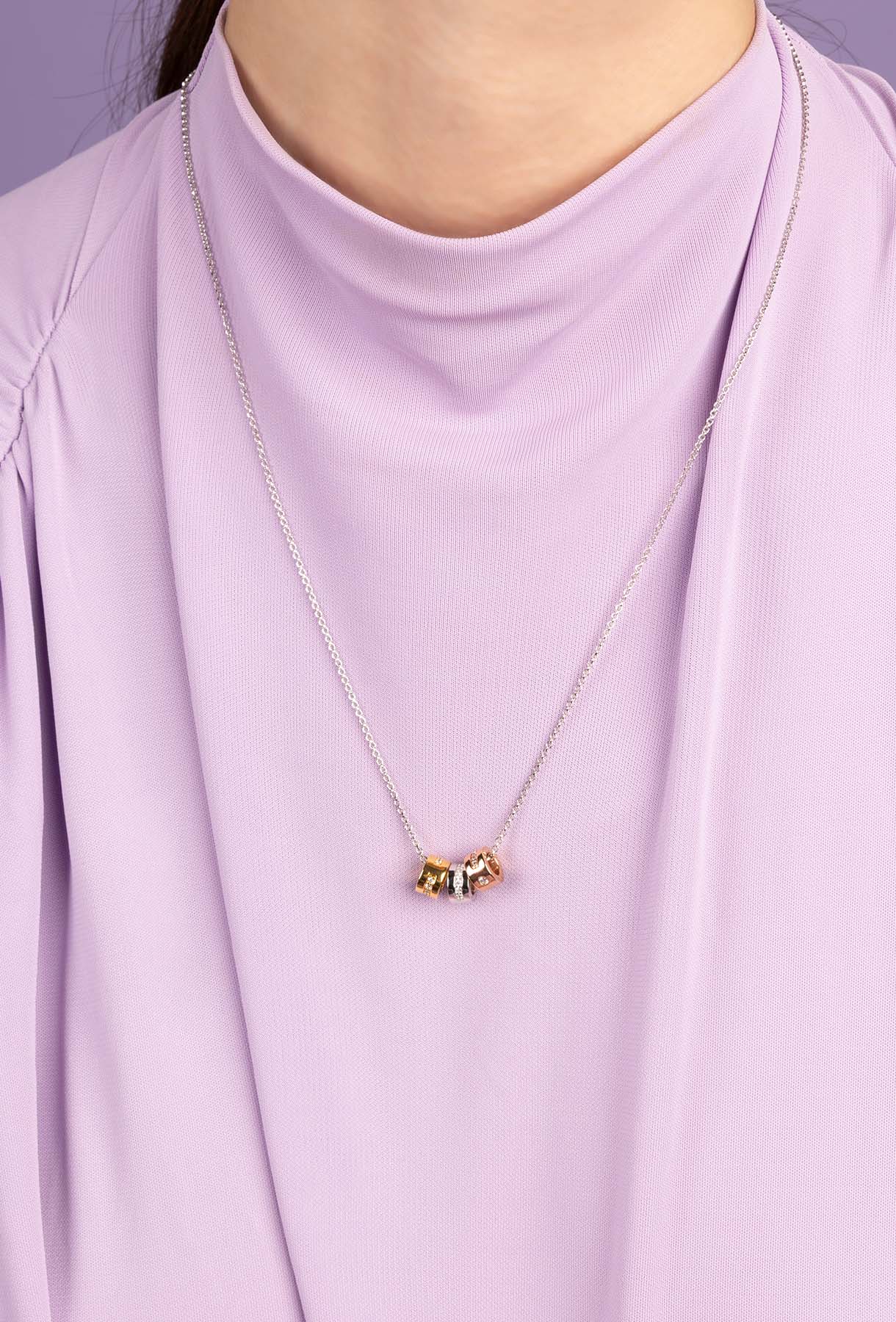 APM MONACO Collier LOVE