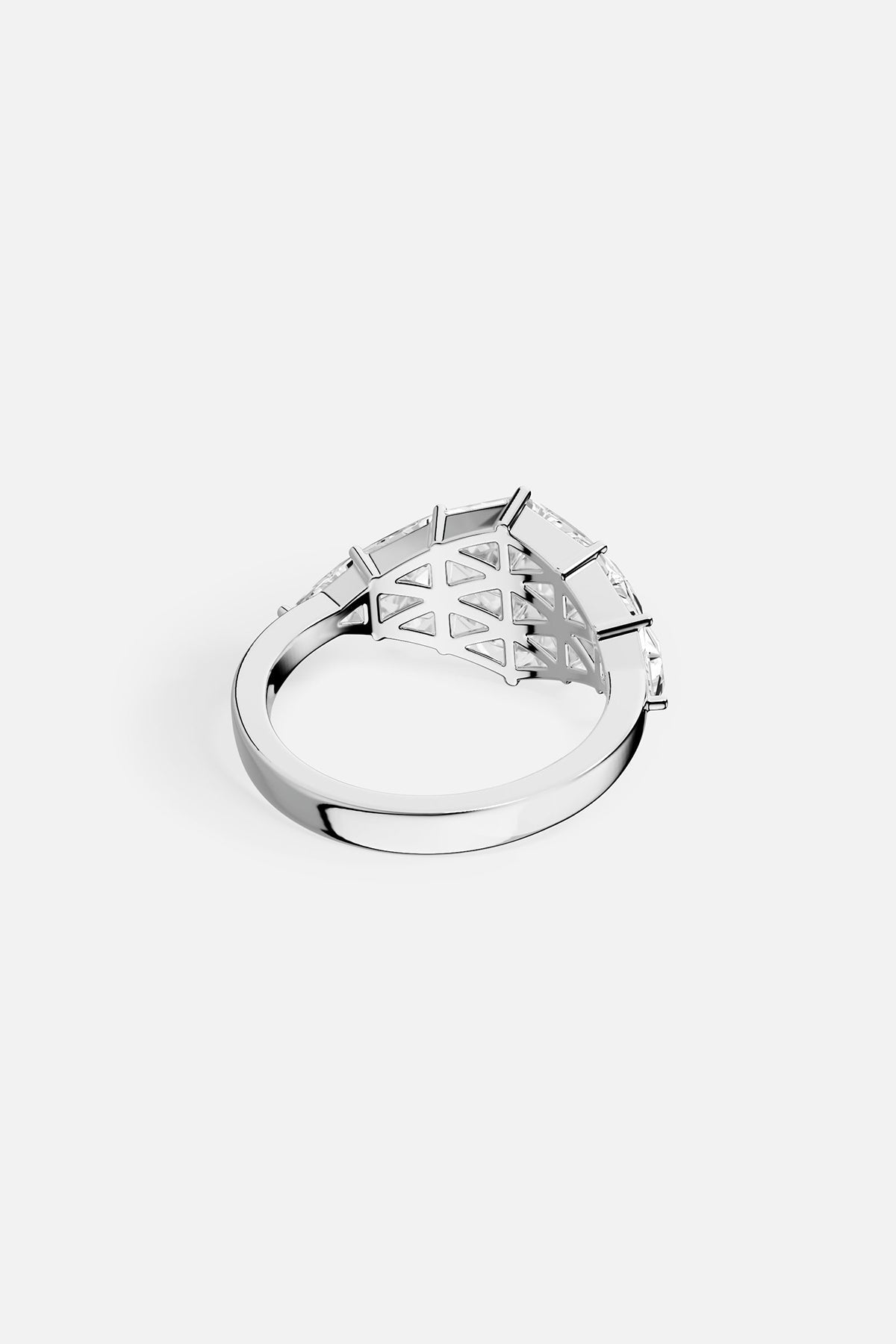APM MONACO Bague Art Déco