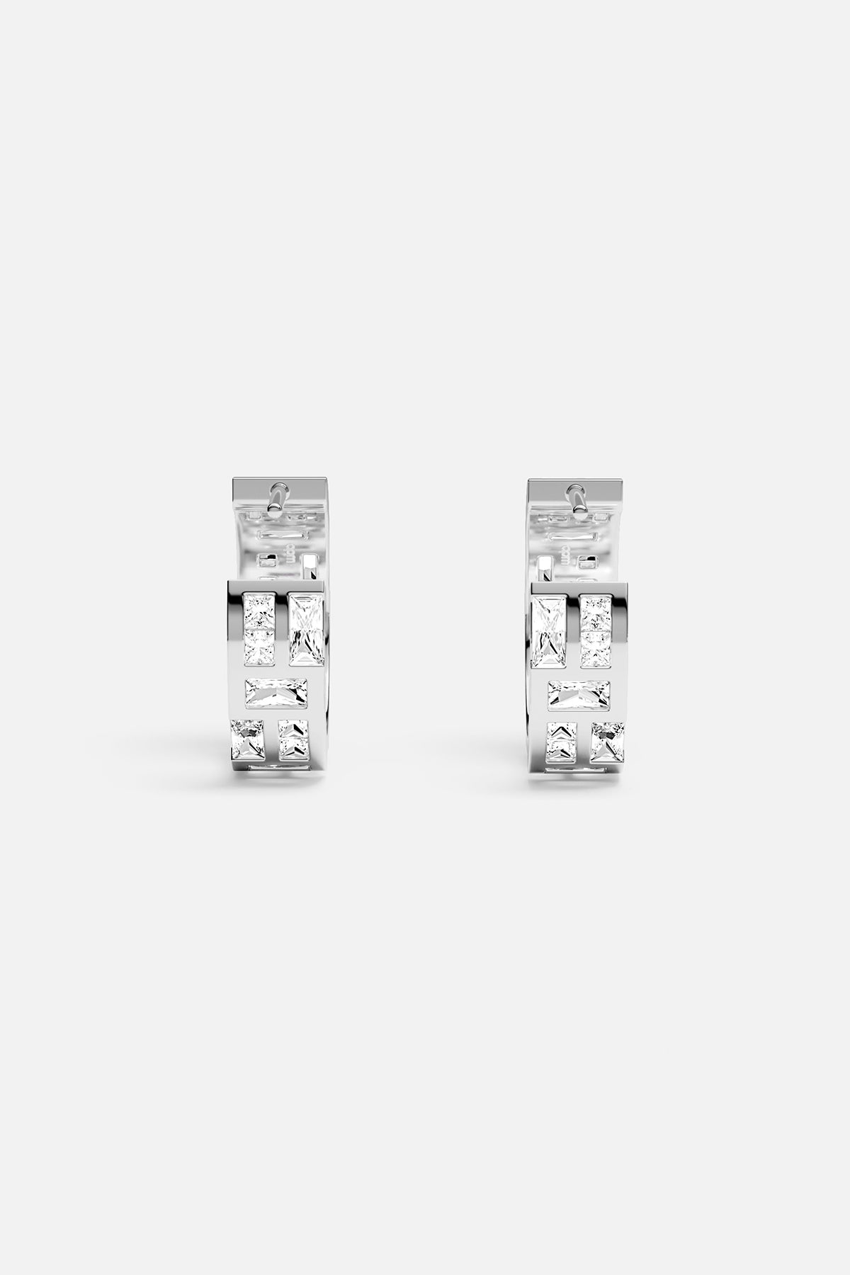 APM MONACO Boucles D'Oreilles Ice