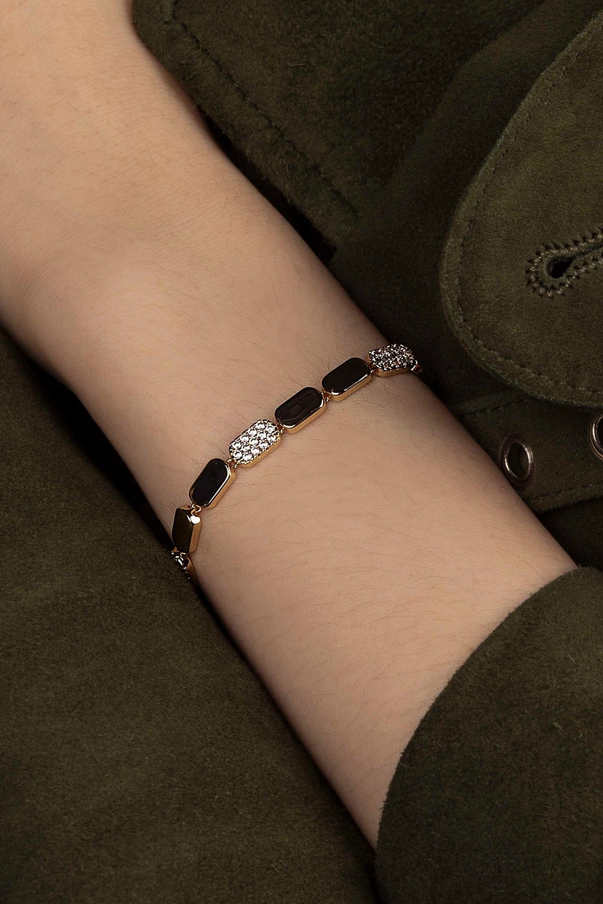 Bracelet Or Jaune Pavé APM Monaco en or jaune