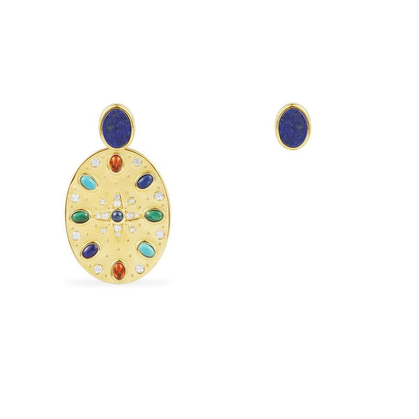 Boucles d’Oreilles Asymétriques Médaille Pierres Multicolores et Clou