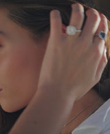 Boucles d'Oreille Pierre Carrée Bleue